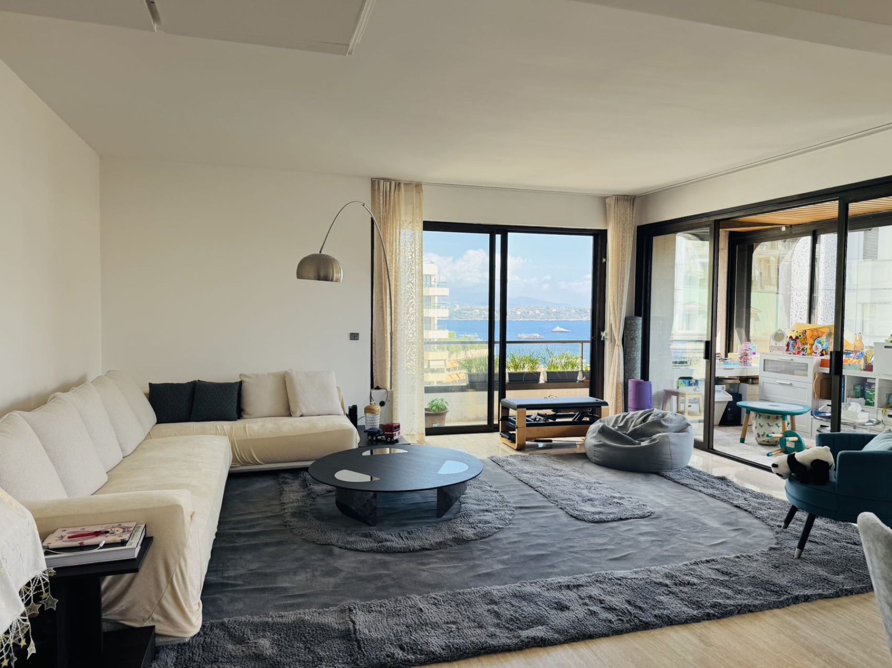 Overseas Buyer Project 182