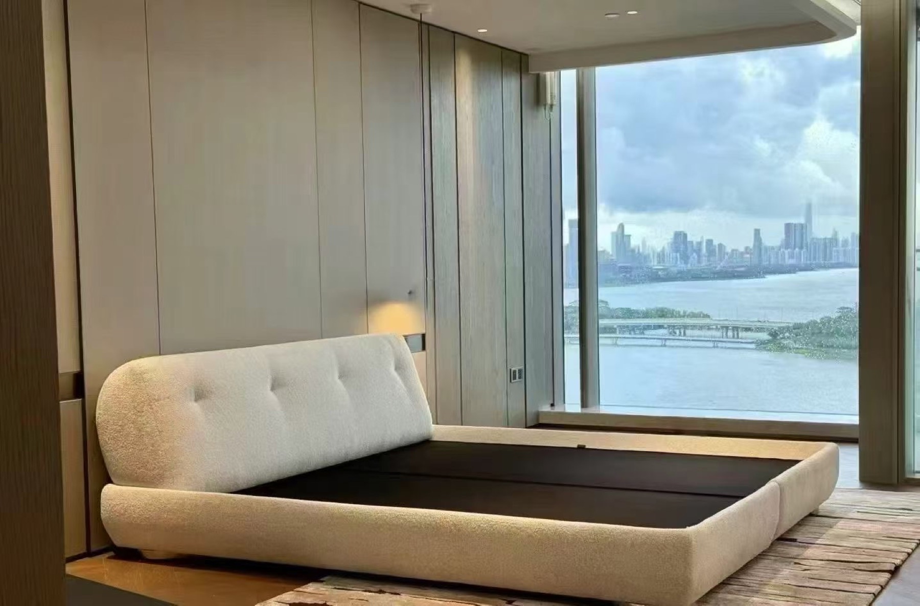 Overseas Buyer Project 212