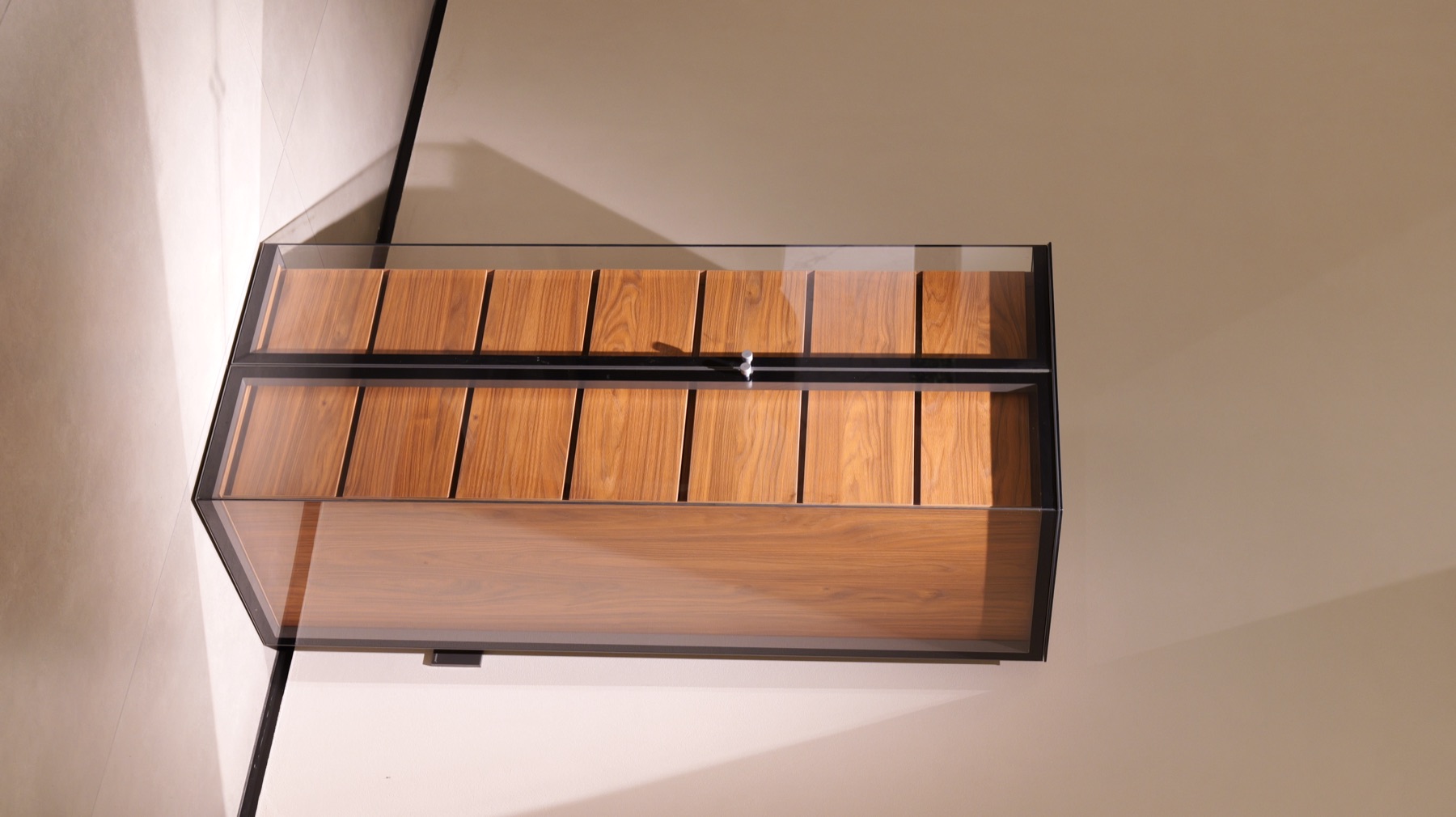 Aero Cabinet