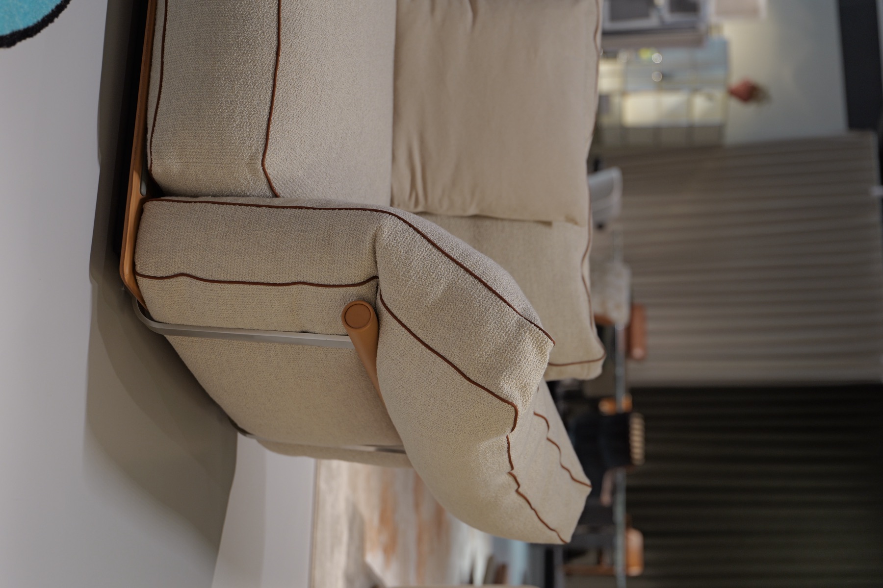 Camelot Sofa 43
