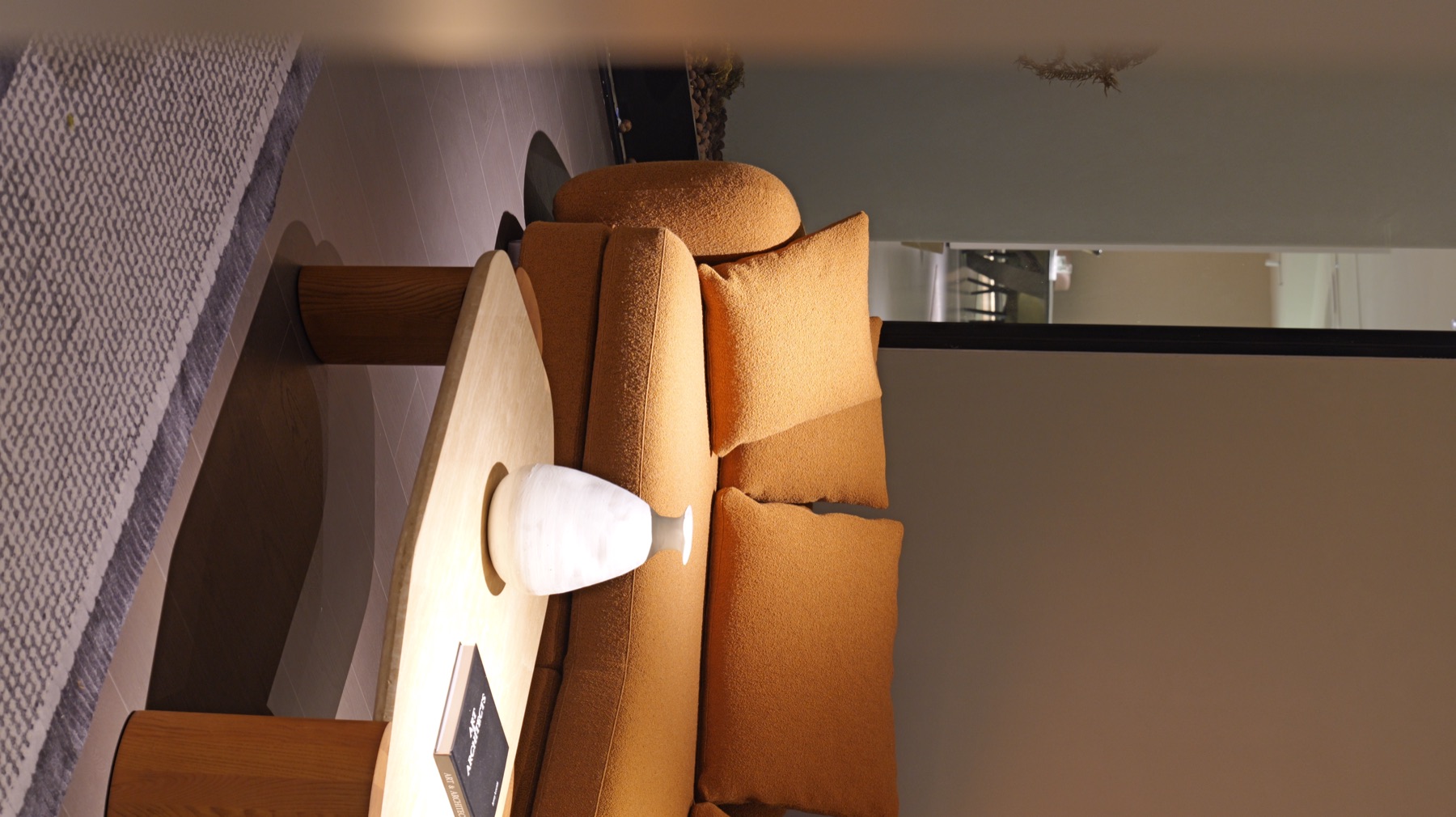 Saint Germain Sofa 10