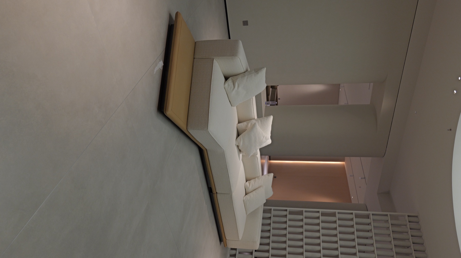 Horizon Sofa 4