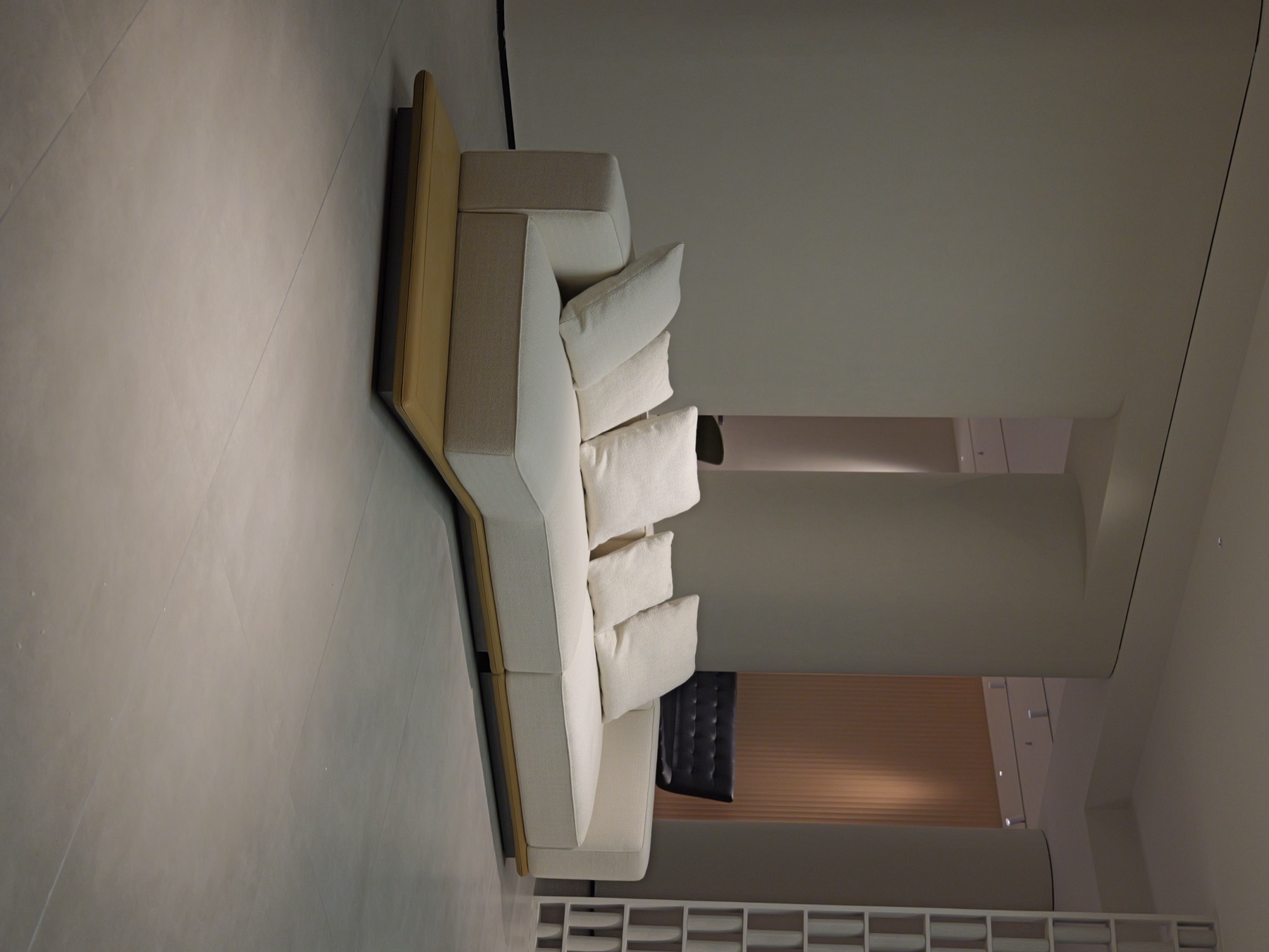 Horizon Sofa 14