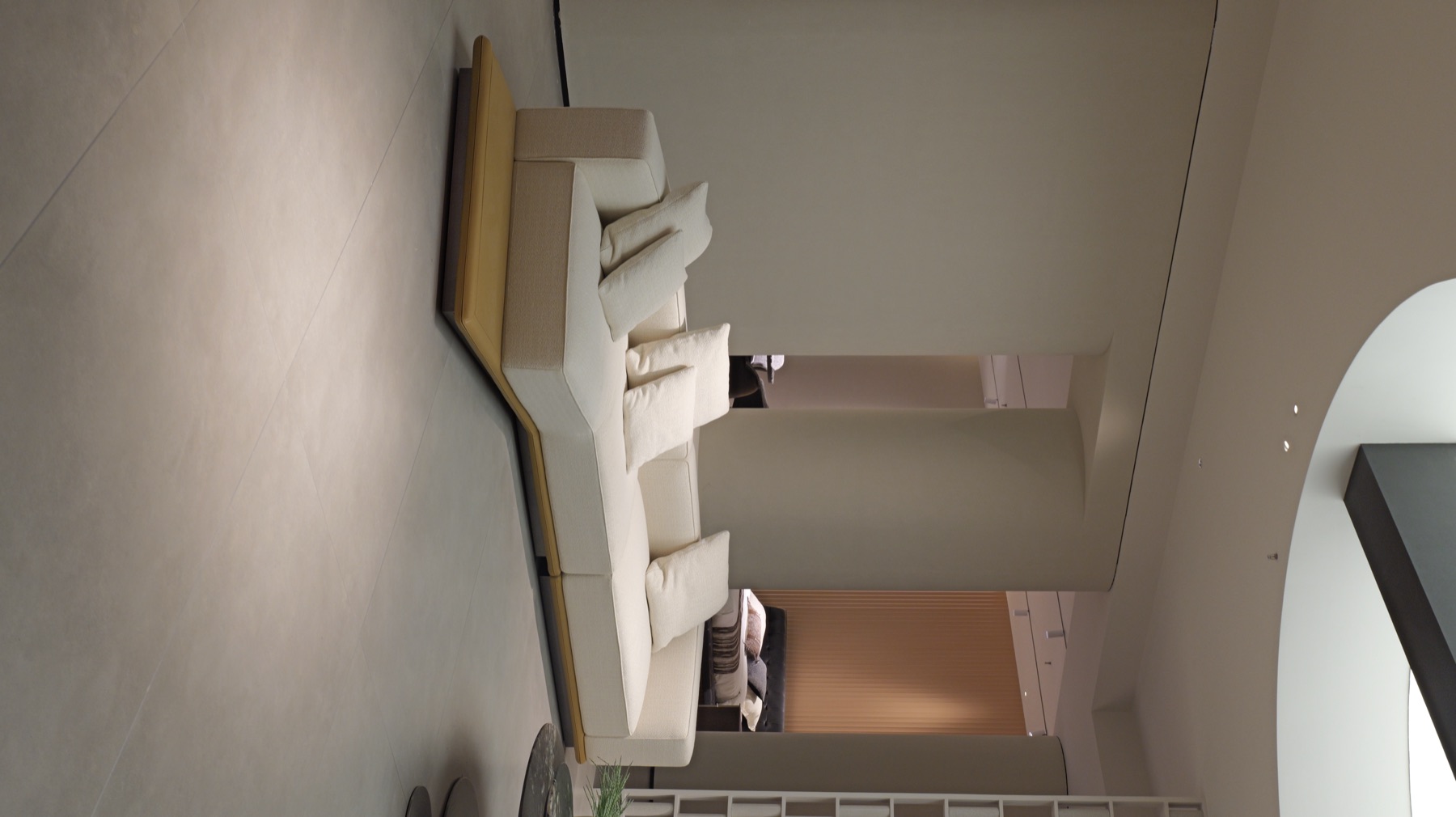 Horizon Sofa 17