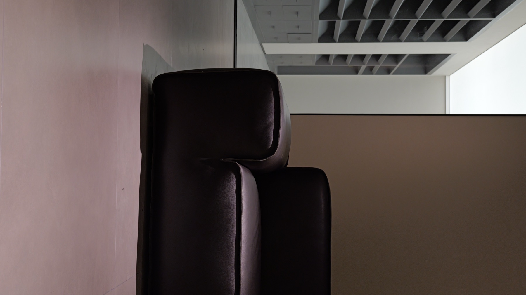 Black Bull Sofa 14