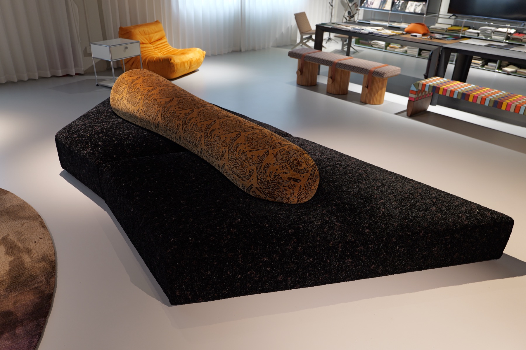 Rock Sofa 11