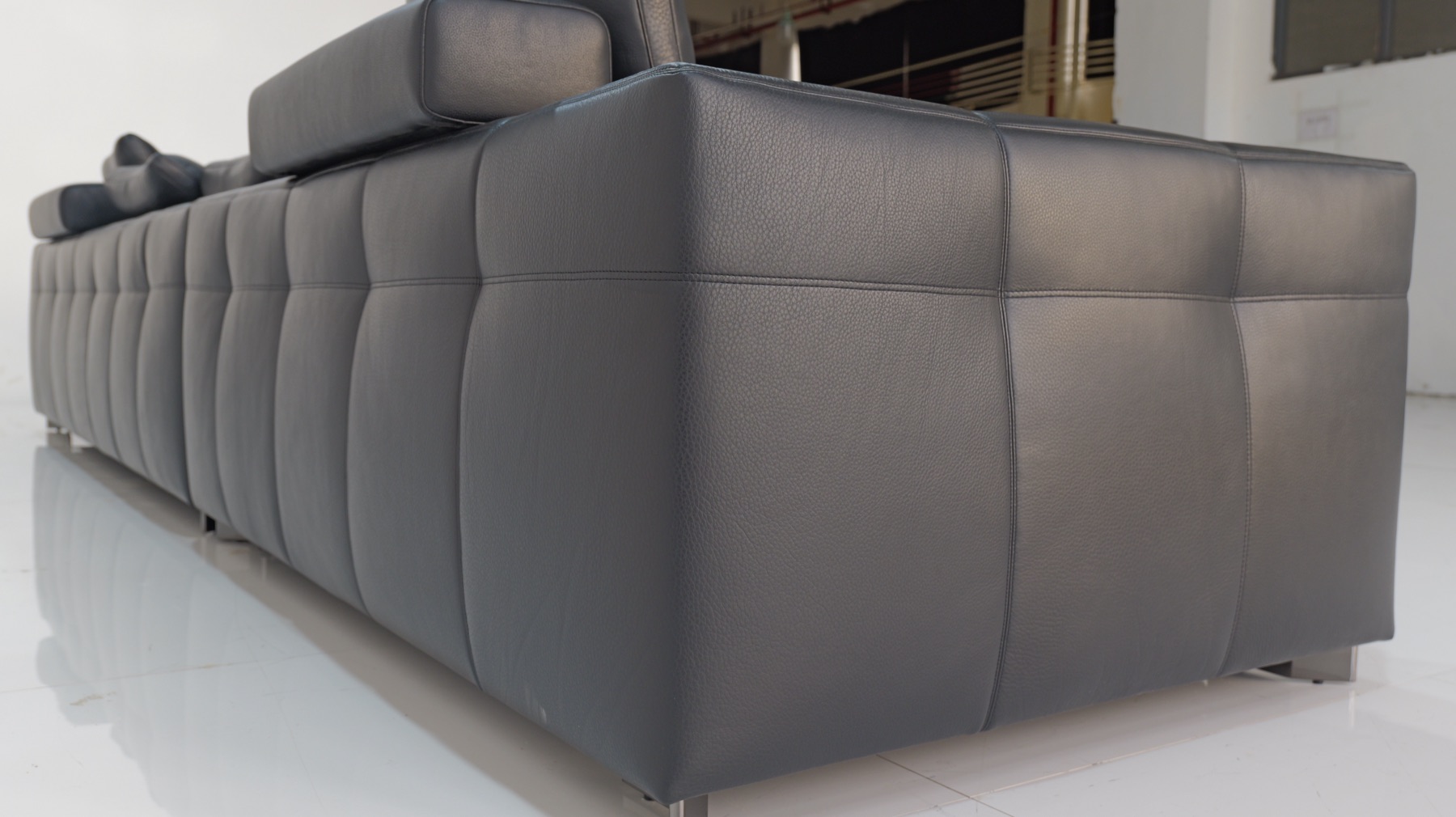 Blazer Sofa 16