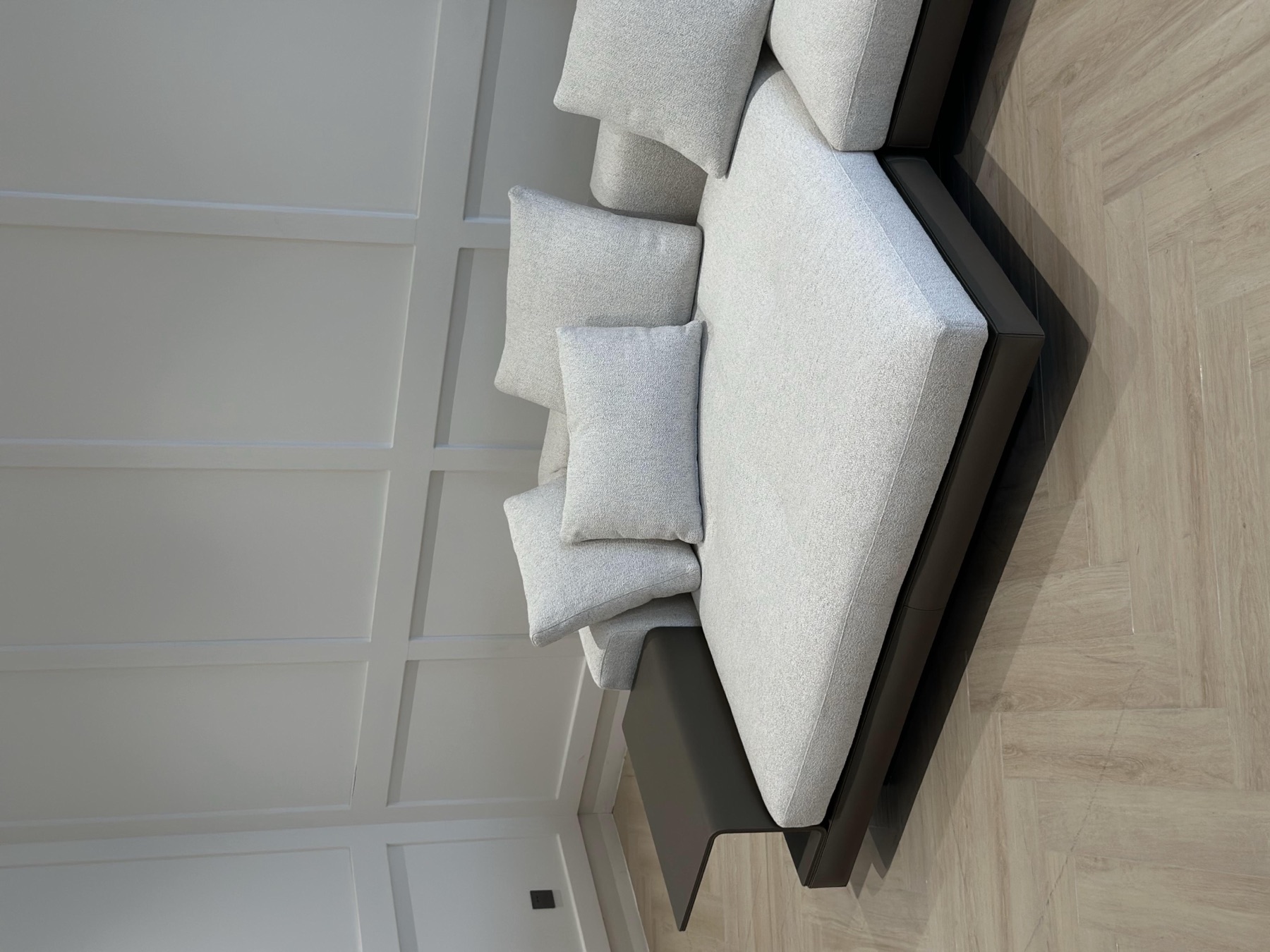 Connery Sofa 2