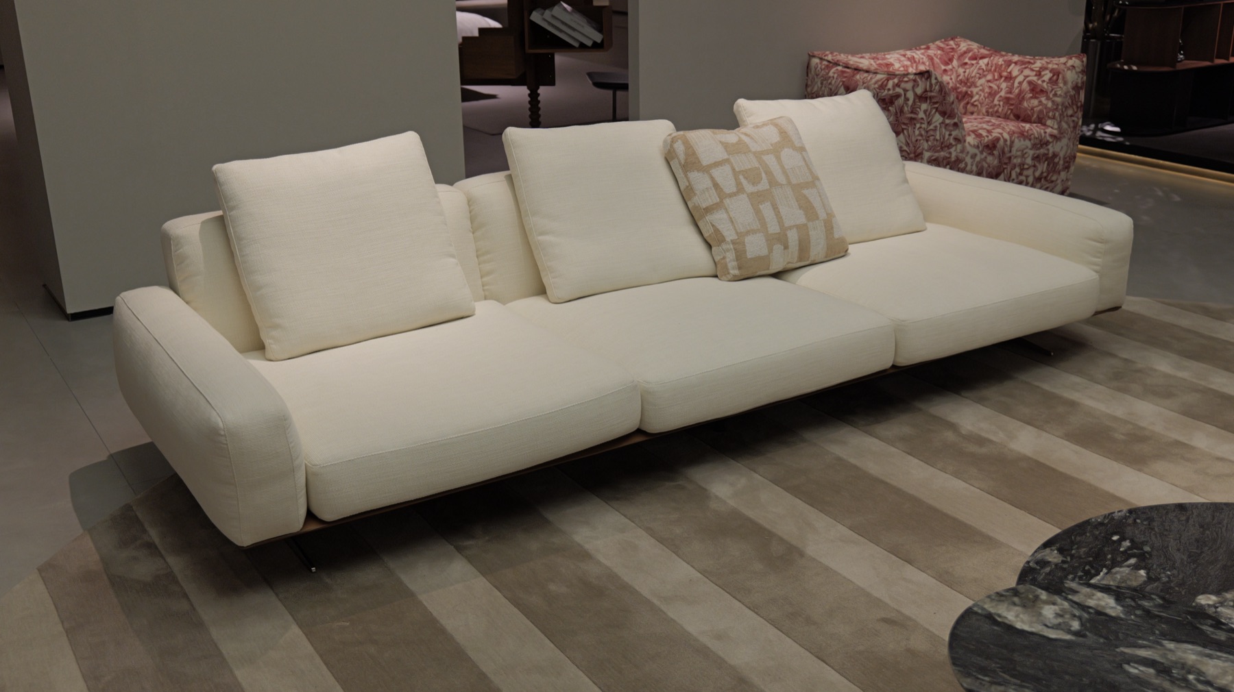 Dream Sofa 16