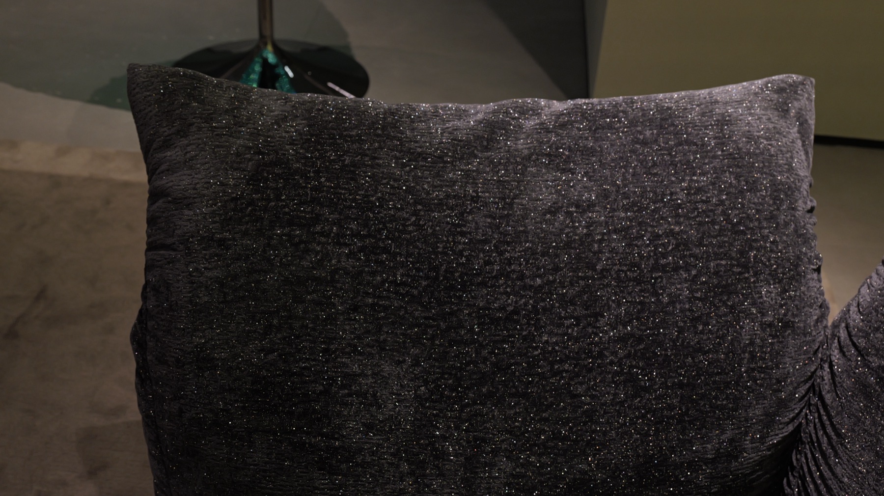 Petal Sofa 23