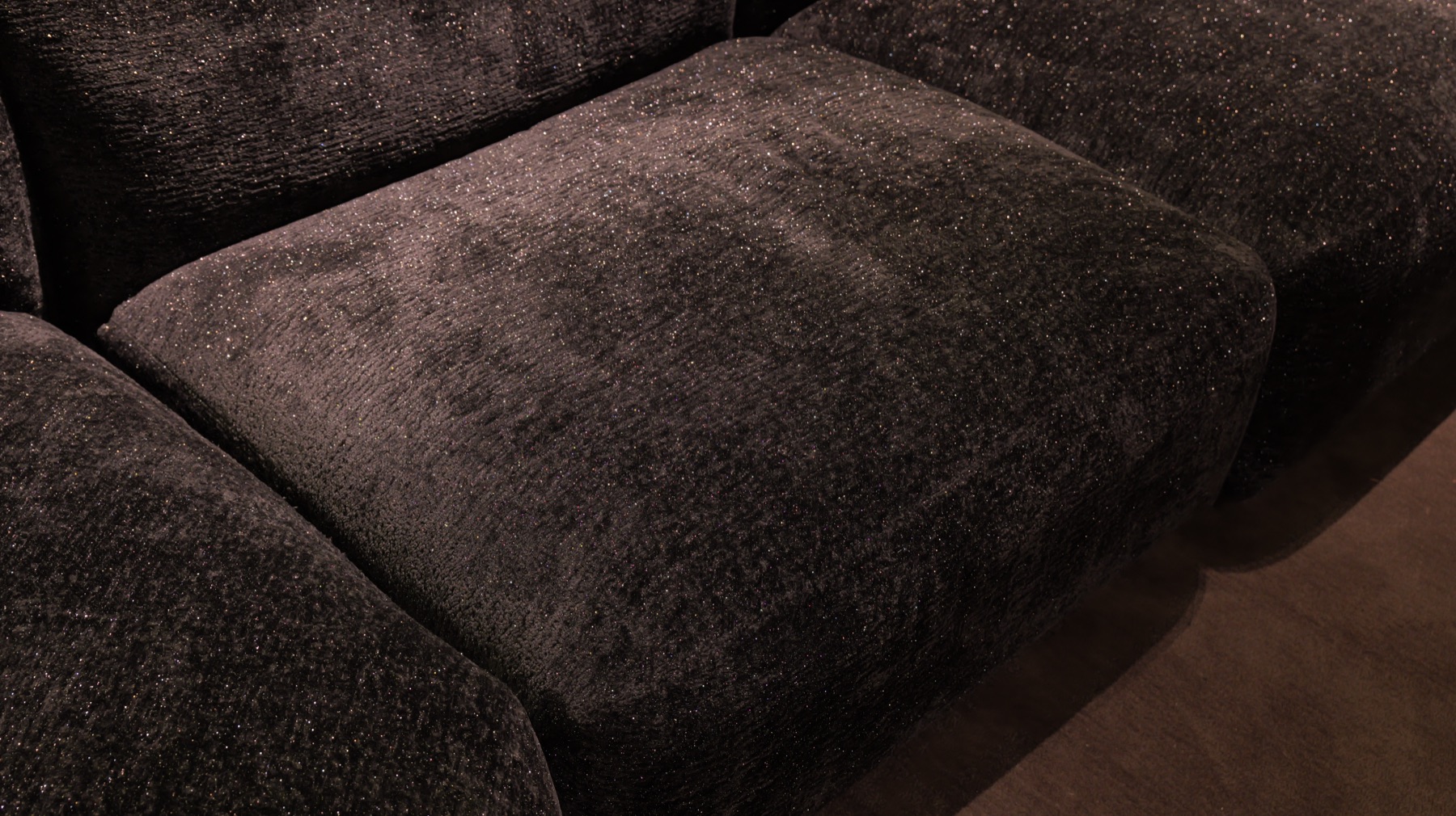 Petal Sofa 24