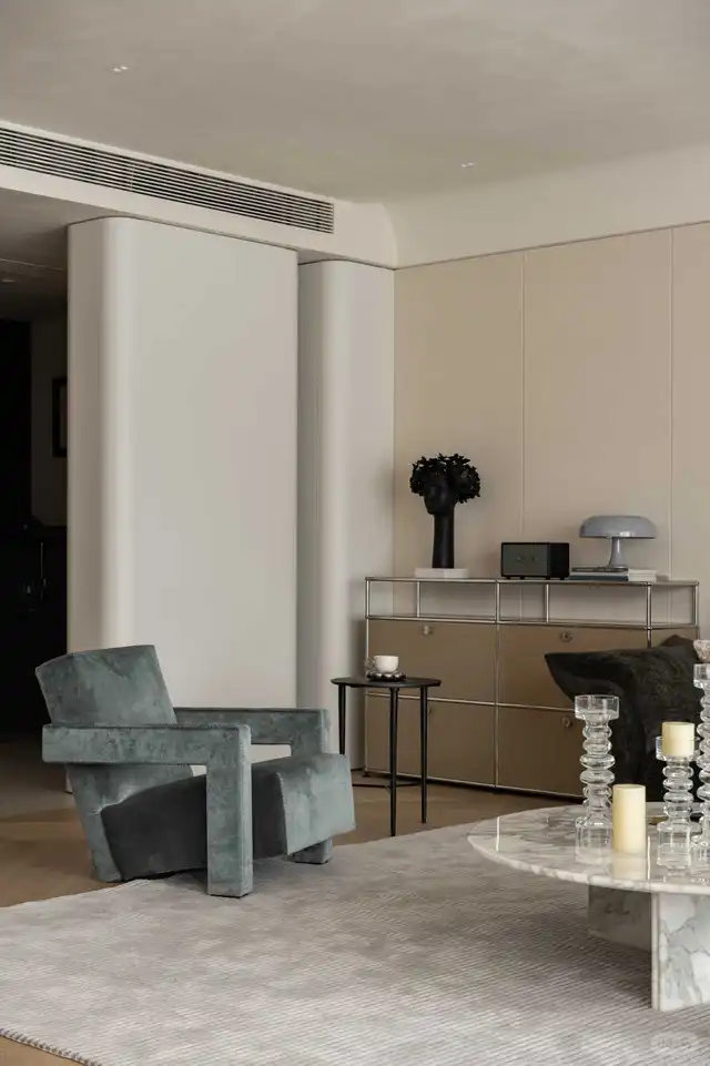 A Home in Morandi Tones