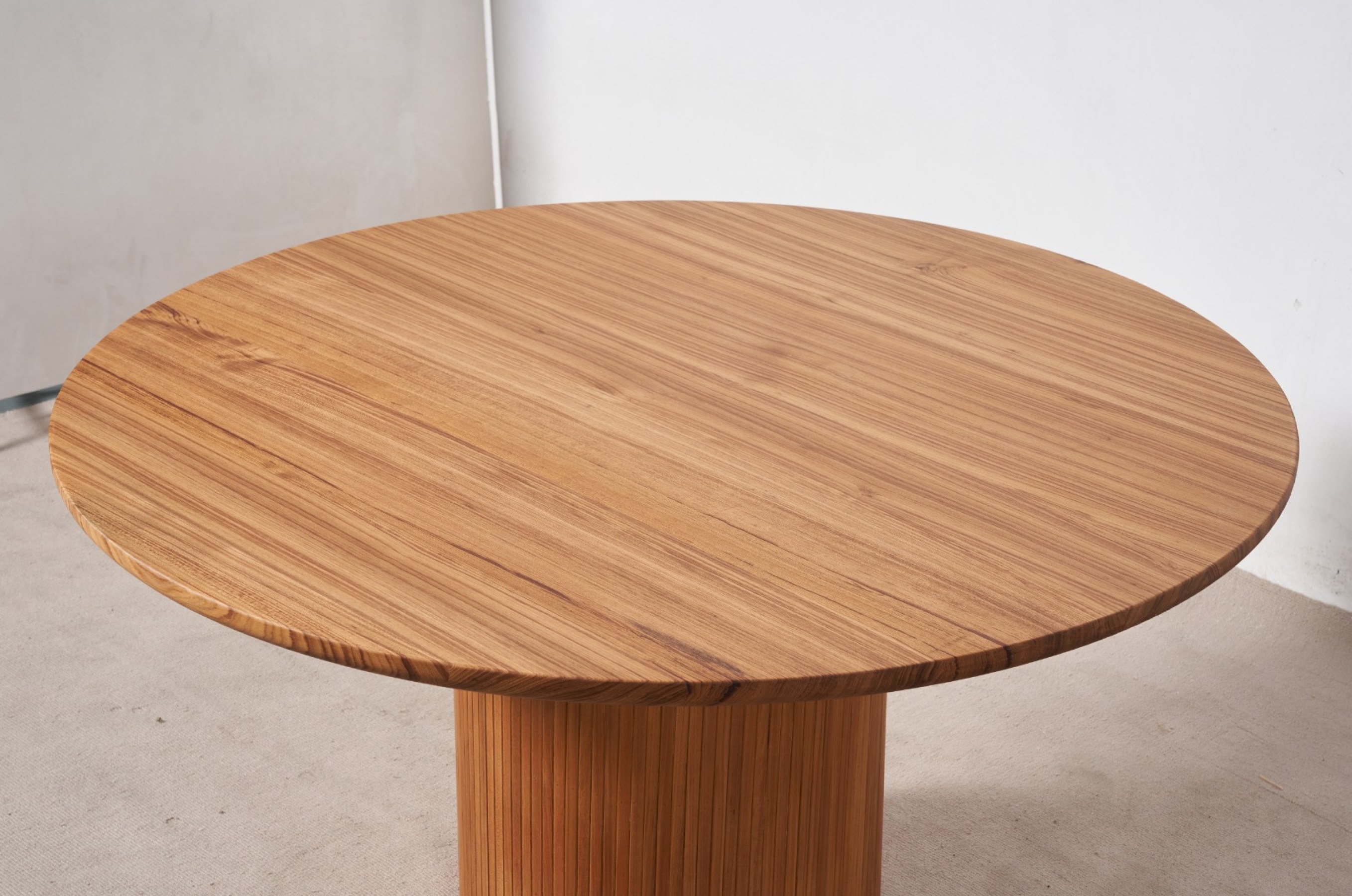 Teak Furniture Customization 007 Materials & Craft