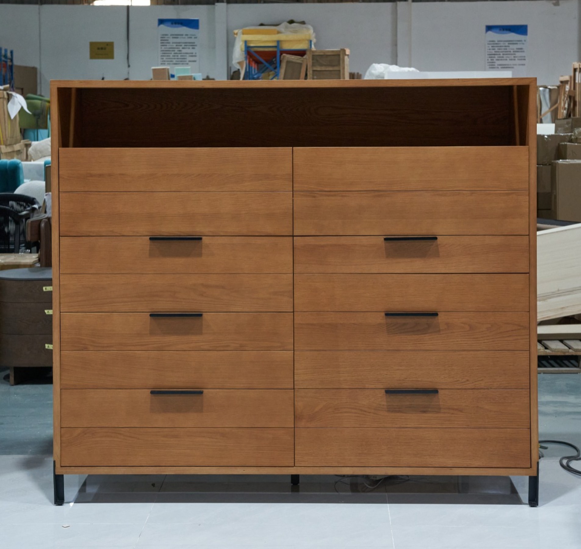 Custom Cabinet Design 059 Storage