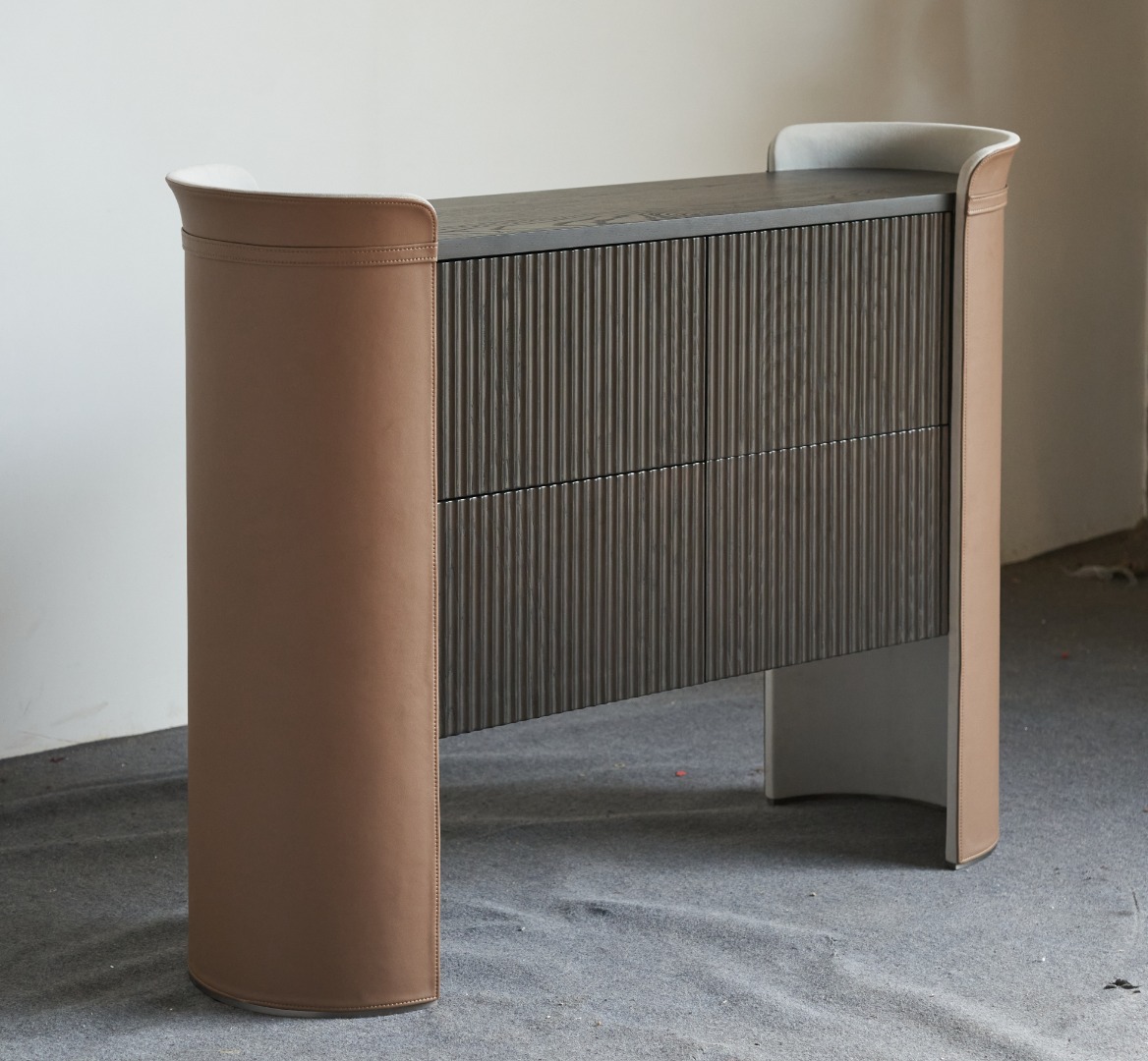 Custom Cabinet Design 060