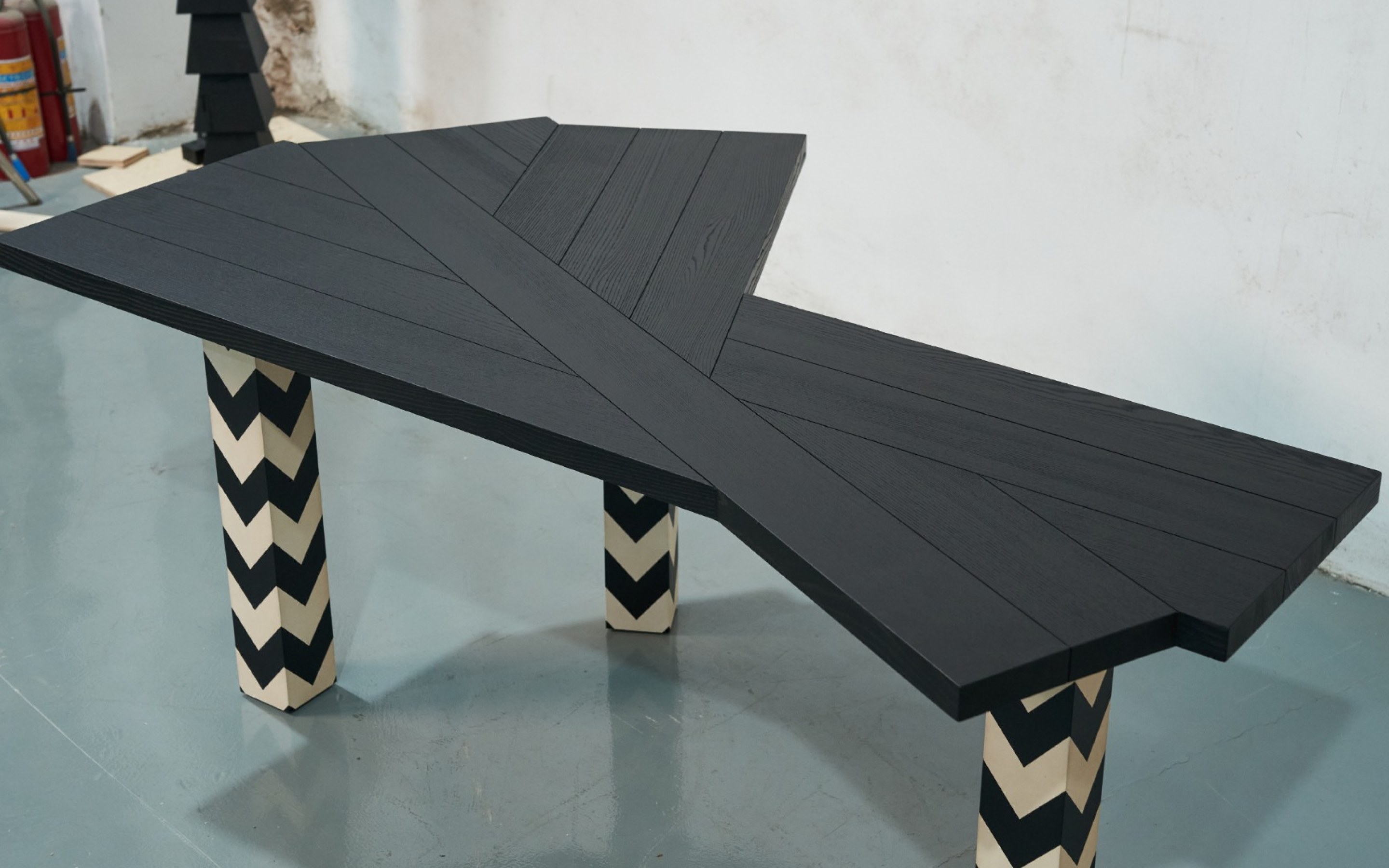 Custom Table Design 063 Study